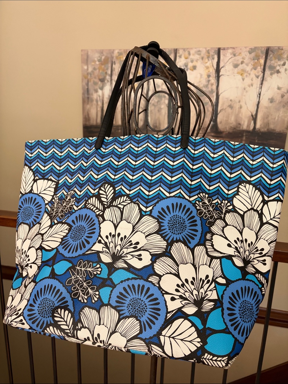 Vera Bradley Large Blue Bayou Floral Extra Large Tote